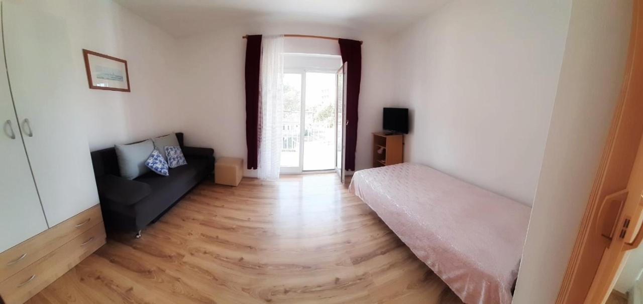 Apartmani Leon 비오그라드나모루 외부 사진