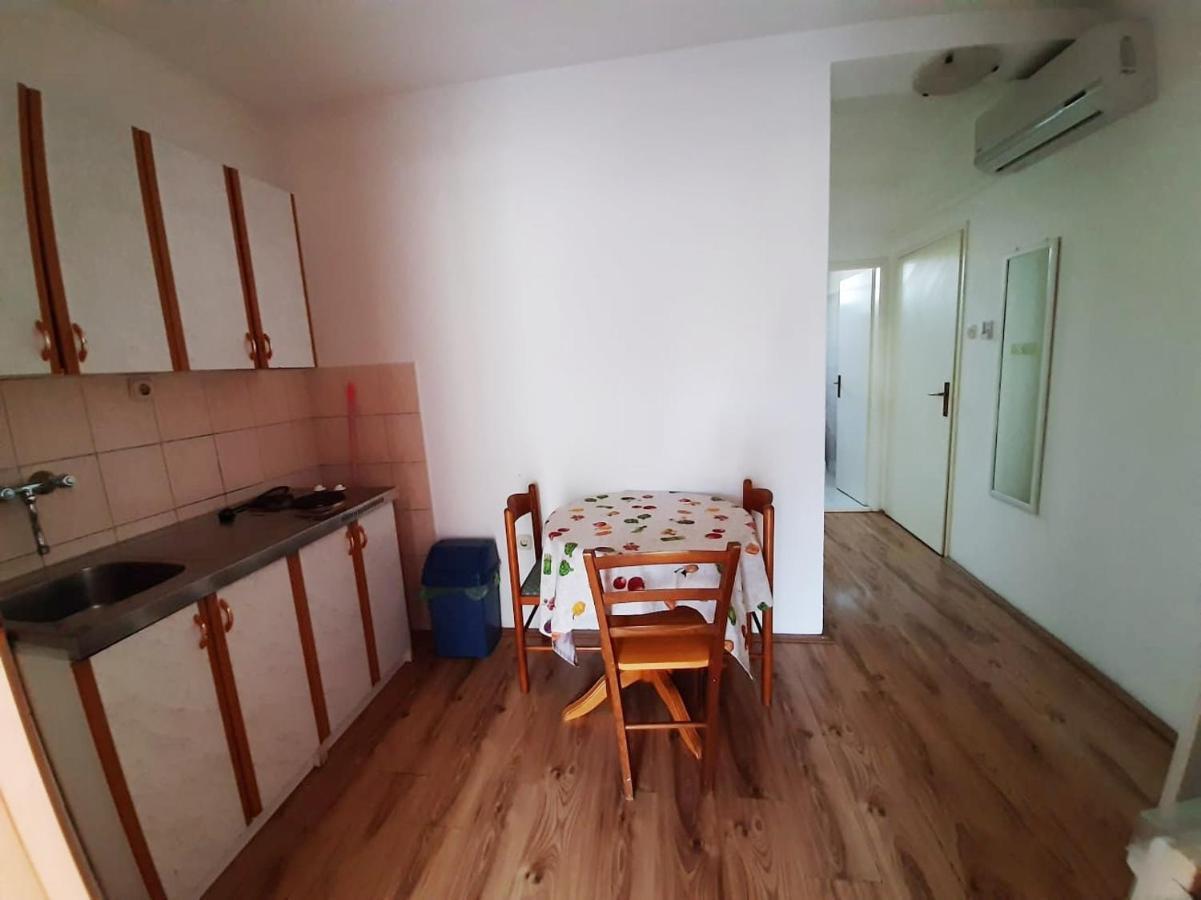 Apartmani Leon 비오그라드나모루 외부 사진