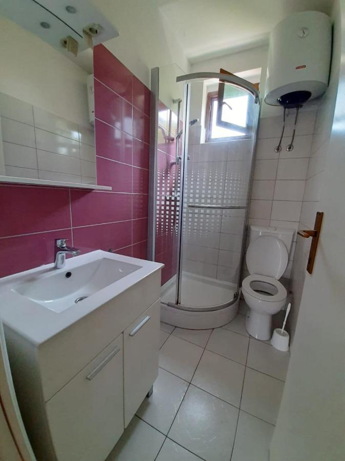 Apartmani Leon 비오그라드나모루 외부 사진