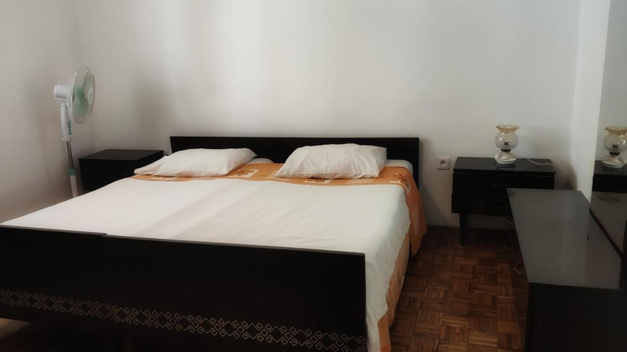 Apartmani Leon 비오그라드나모루 외부 사진