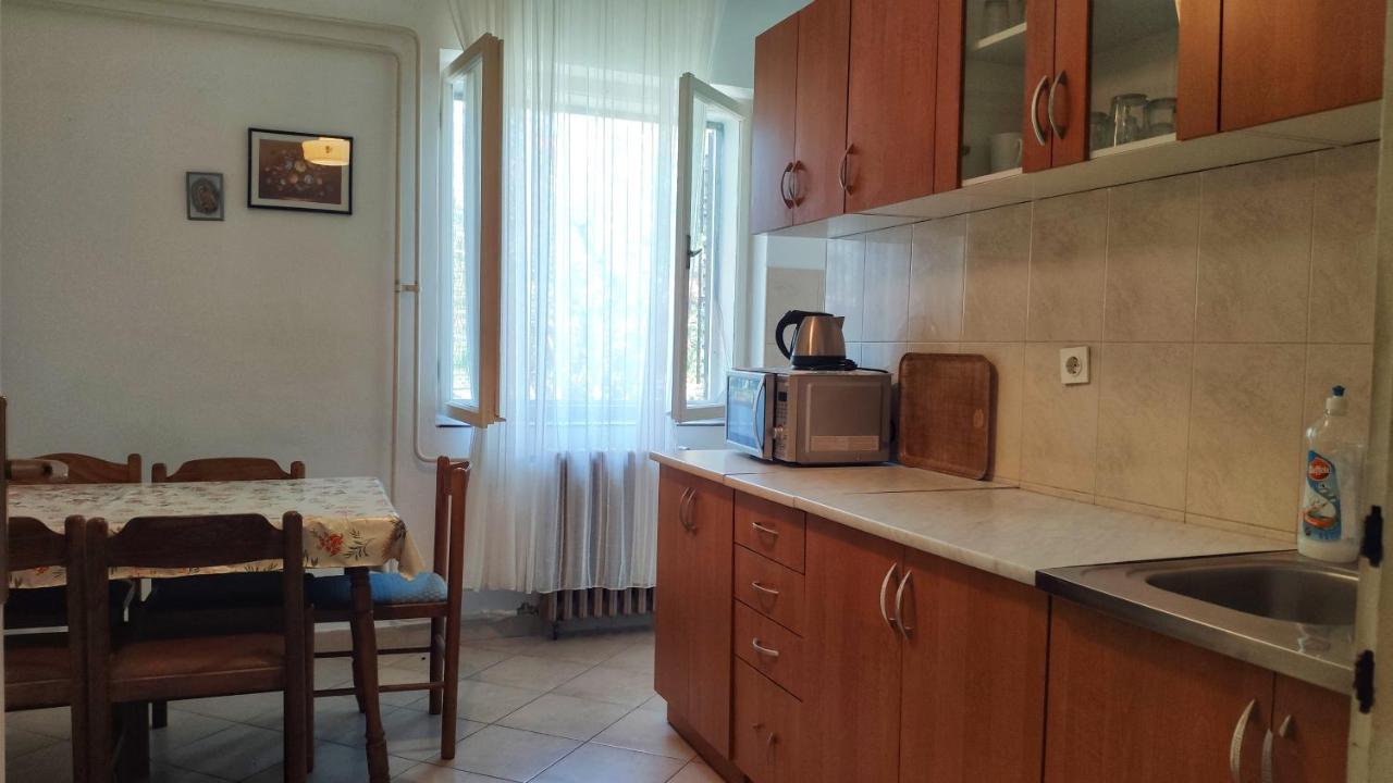 Apartmani Leon 비오그라드나모루 외부 사진