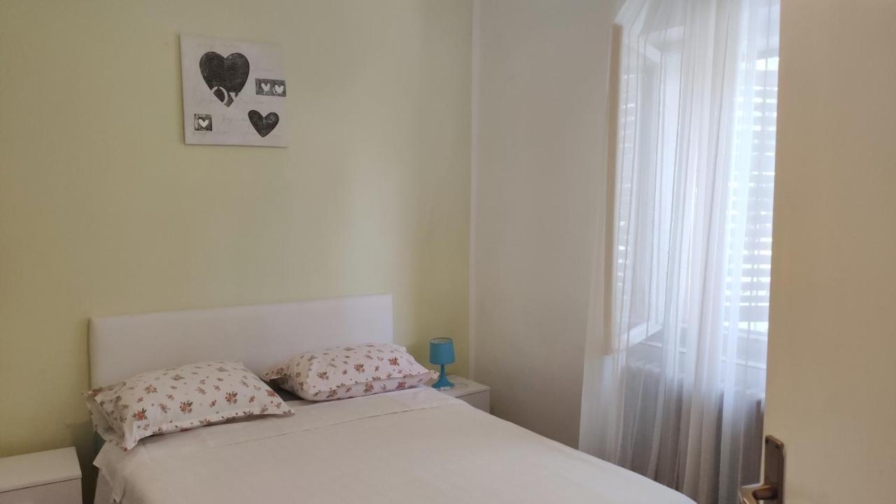 Apartmani Leon 비오그라드나모루 외부 사진
