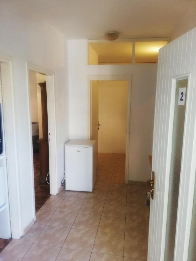 Apartmani Leon 비오그라드나모루 외부 사진